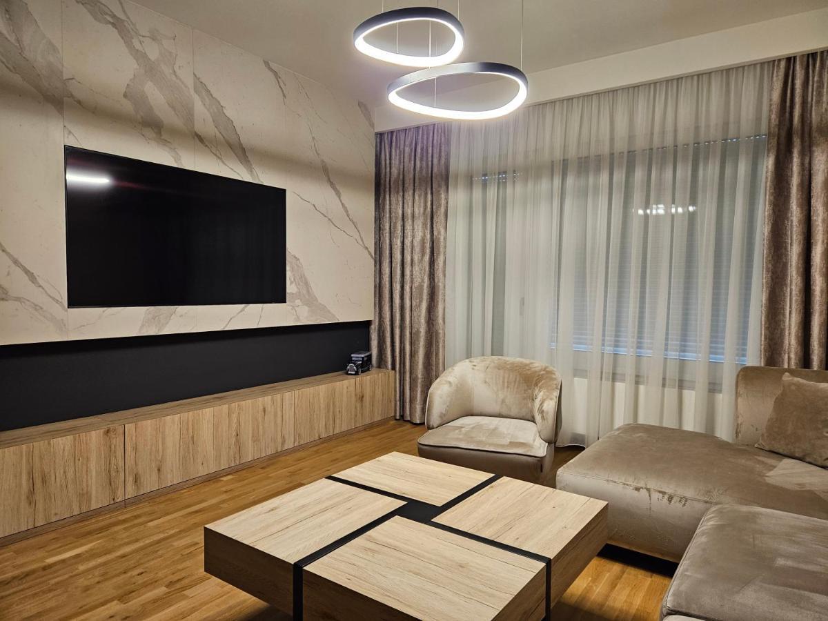 Adav Luxus Apartment Високо Экстерьер фото